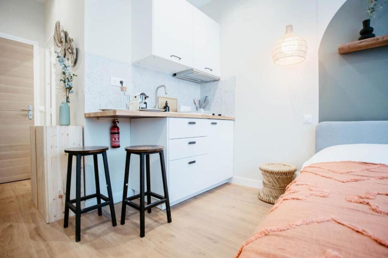Cosy Appart Hotel Next To Paris Монтрей Екстер'єр фото